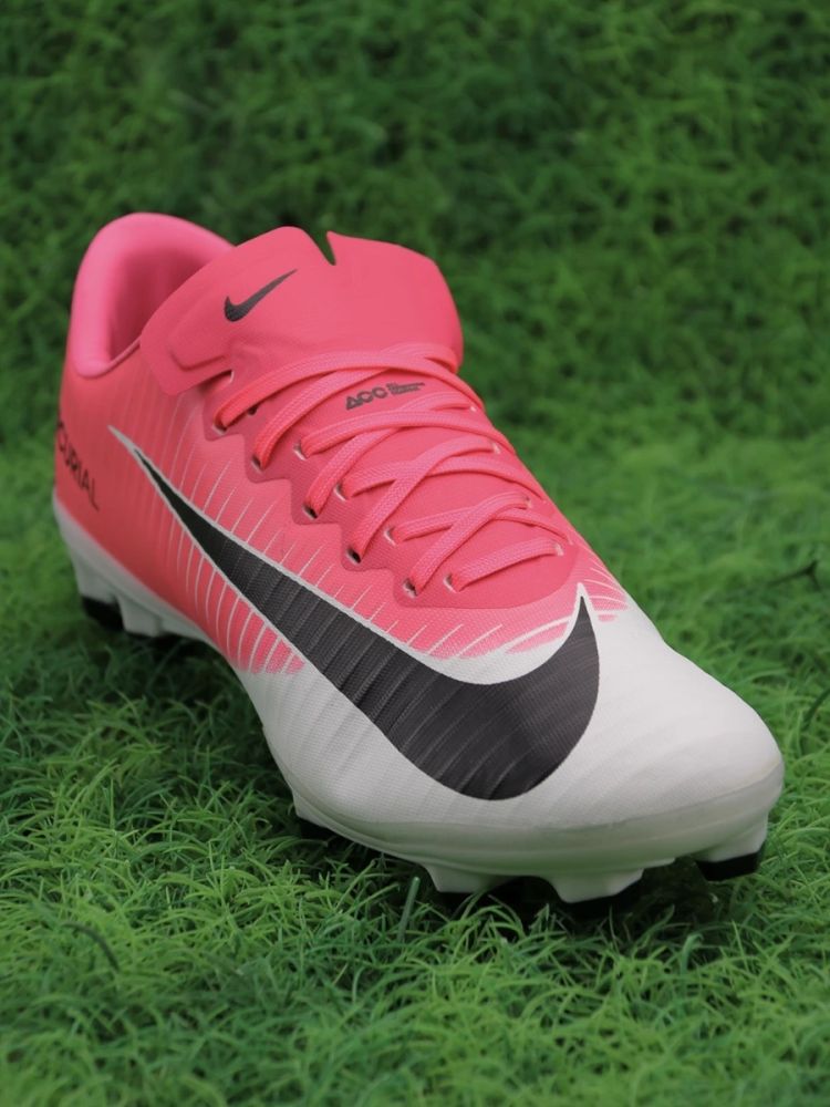 Nike Mercurial Vapor 11 FG Motion Blur