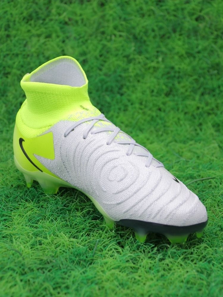 Nike Phantom Luna II Elite FG Mad Voltage